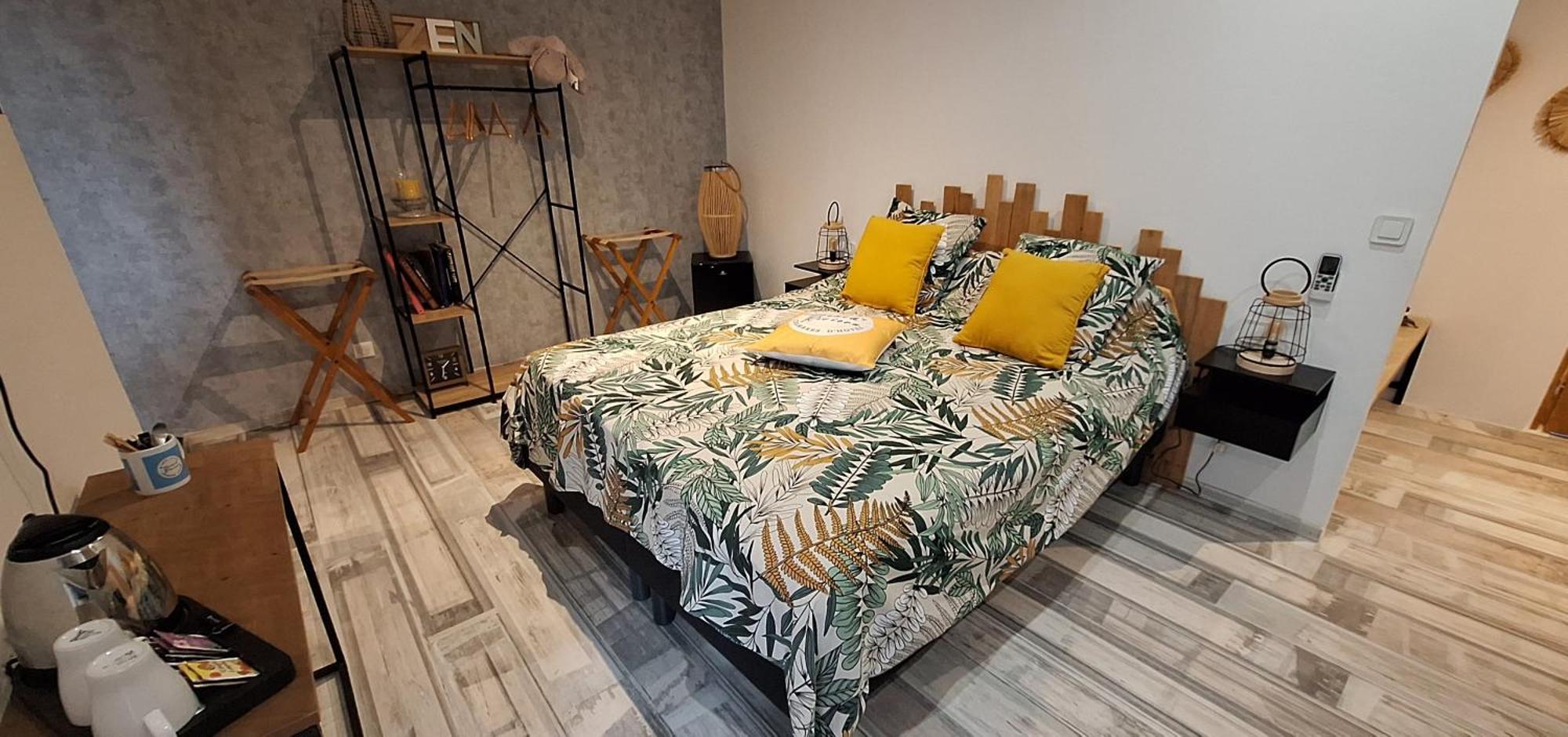 Chambres D'Hotes D'Aqui D'Aia Сен-Лоран-дю-Вар Экстерьер фото